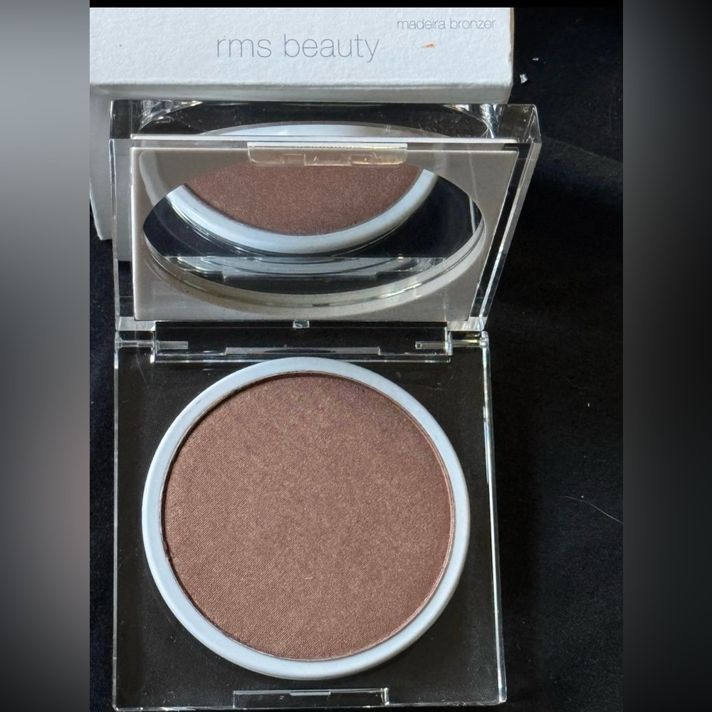 Bronzer